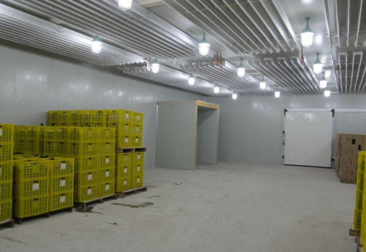 庫(kù)房<font color='red'><font color='red'>溫濕度</font><font color='red'>監(jiān)控系統(tǒng)</font></font>：恒